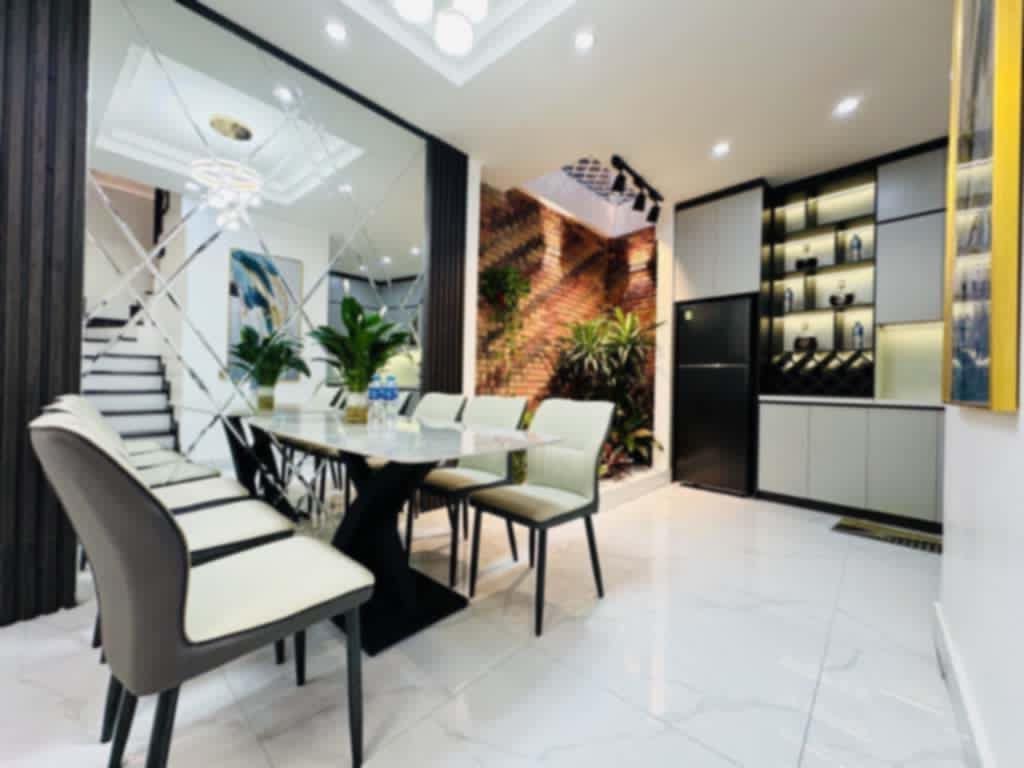 BÁN GẤP NHÀ NGỌC HÀ PHỐ VIP BA ĐÌNH THANG MÁY 60M X 6 TẦNG MT 4,6M 15 TỶ 